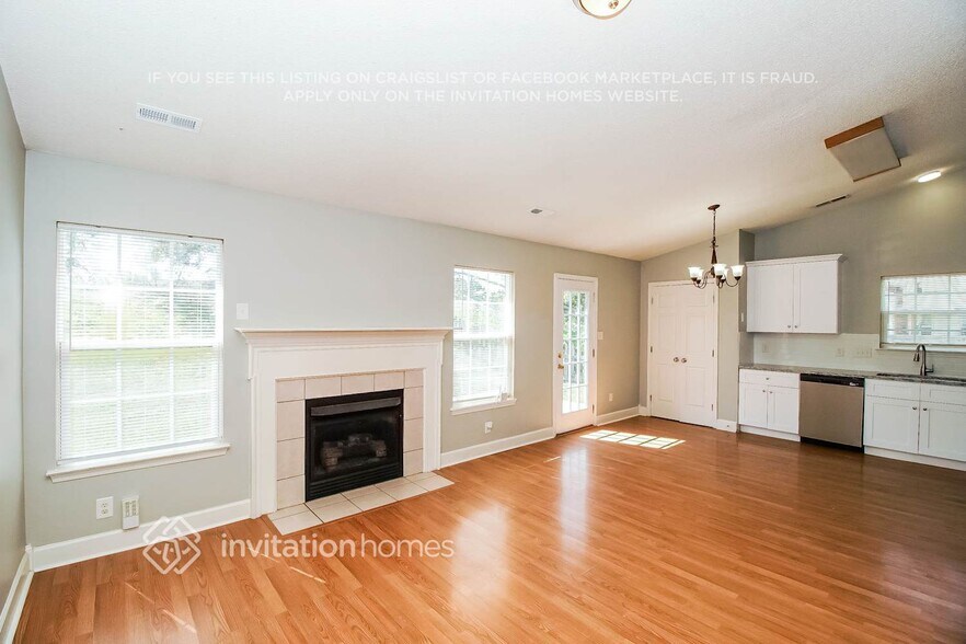 Building Photo - 8715 Wood Sorrel Ct