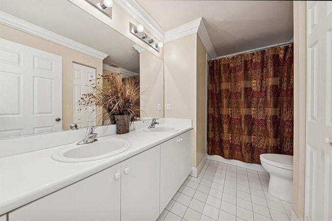 Building Photo - 2755 SW 165th Ave