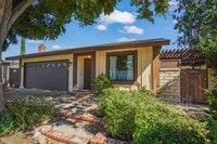 Building Photo - 25802 Quilla Rd