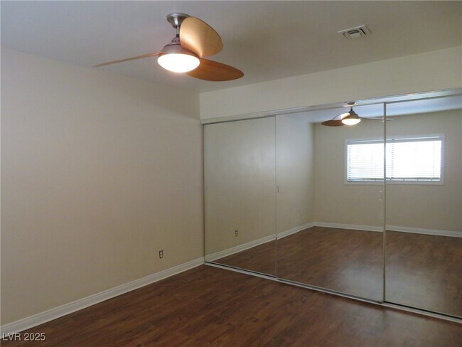 Building Photo - 4171 Gannet Cir