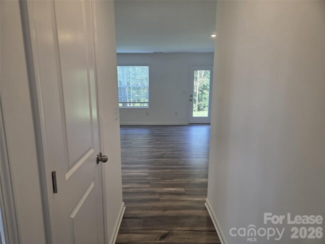 Building Photo - 721 Espresso Dr