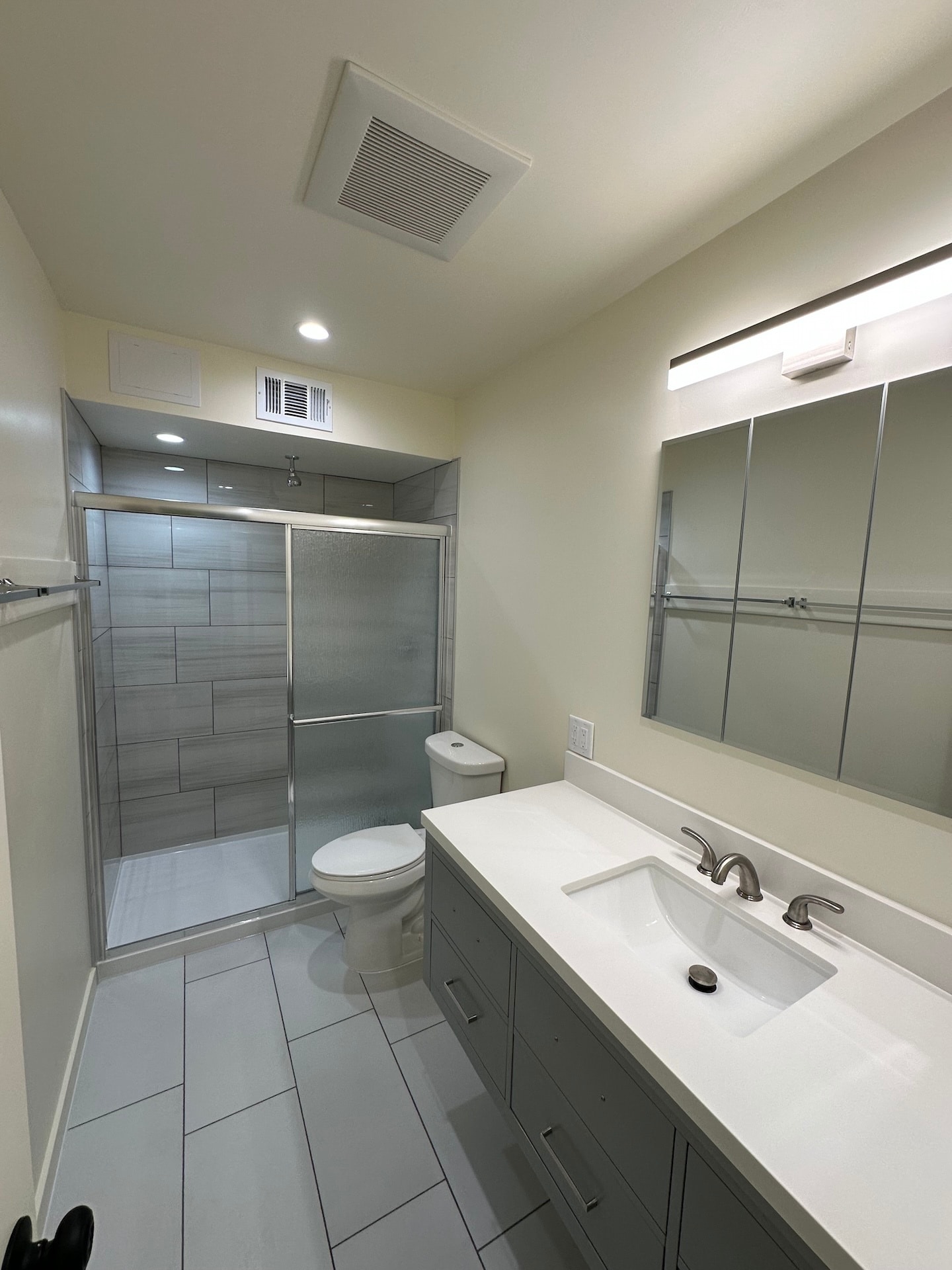 Building Photo - 1120 McClellan Ave