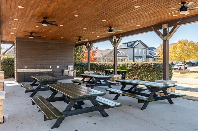 Building Photo - Briar Chapel Beauty! Available in 2026!