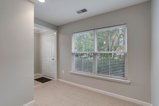 Building Photo - COMING SOON - Great 4 level end unit TH in...