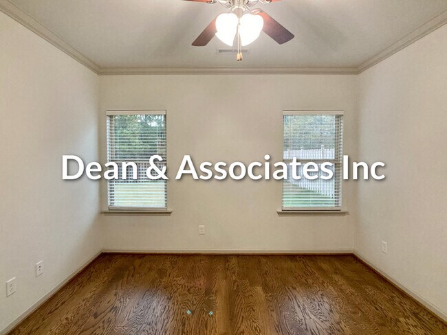 Building Photo - 2044 Springfield Dr