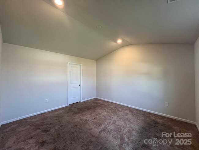 Building Photo - 1228 Phifer Rd