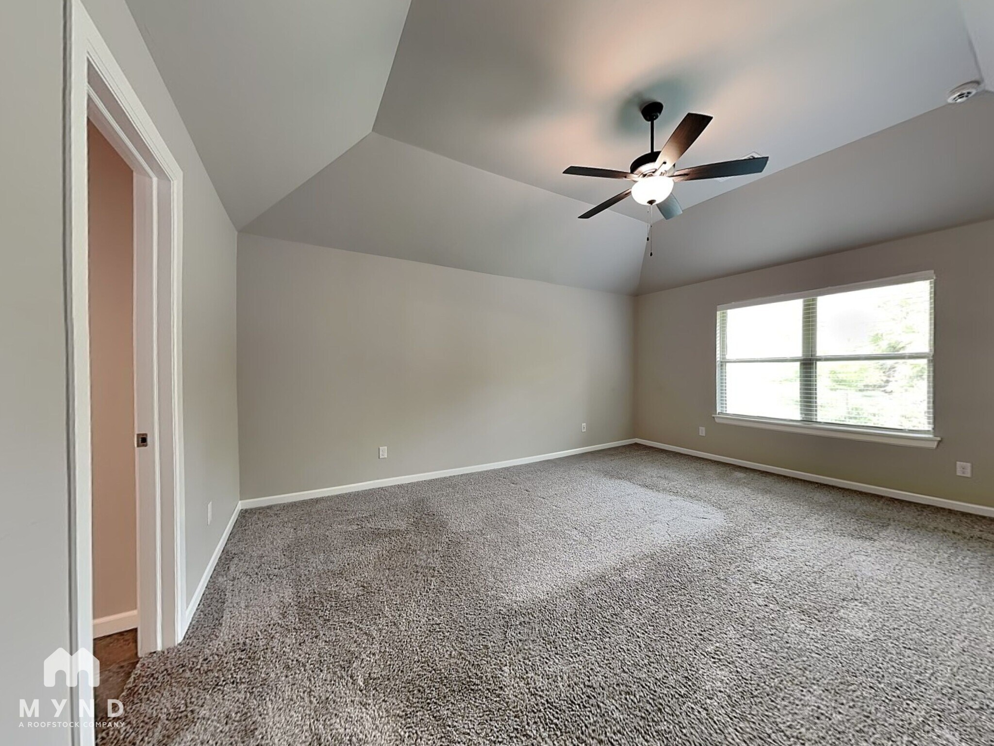 Building Photo - 5400 Riverrun Ct