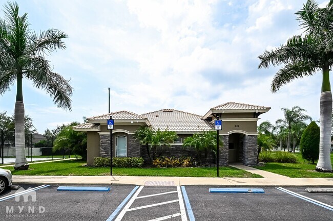 Building Photo - 1651 Bonita Bluff Ct