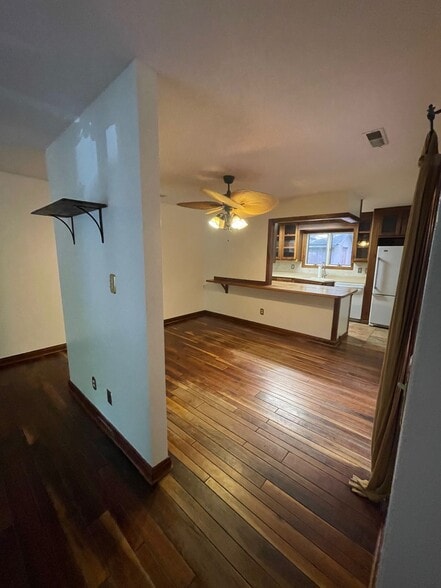 Building Photo - 94 Wildwood Dr