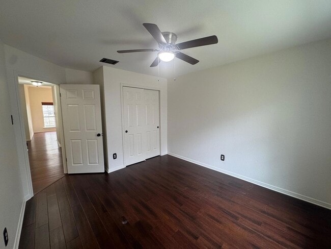 Building Photo - 16101 W Dorman Dr