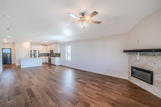 Building Photo - 1910 Blackbird Ln