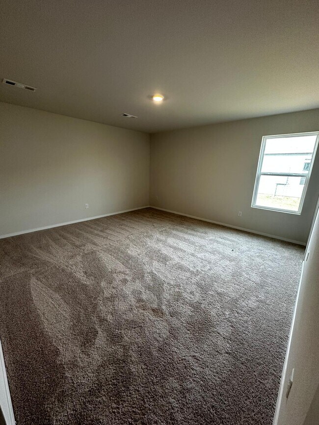 Building Photo - 1402 S Blandford St