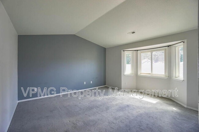 Building Photo - 203 NW 146th St