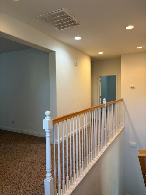 Building Photo - 2561 Cottage Pointe Dr