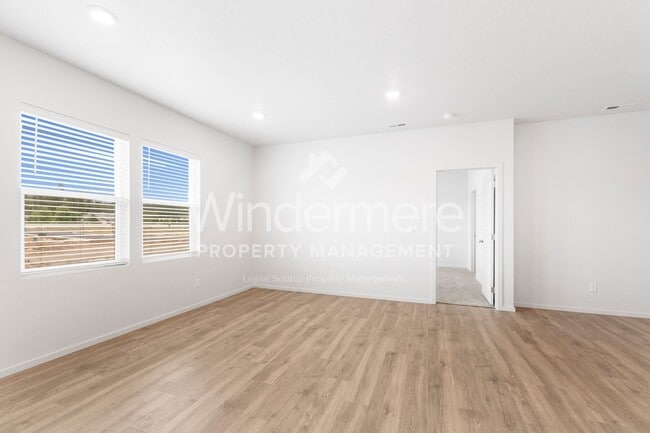 Building Photo - 8727 W Millsap Ln