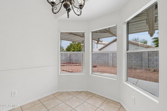 Building Photo - 15661 W Hammond Dr