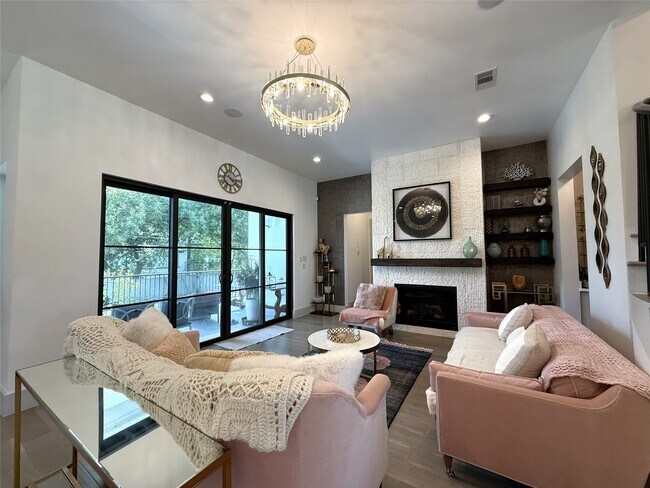 Building Photo - 4043 Tartan Ln