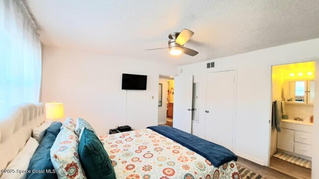 Building Photo - 5600 N Banana River Blvd