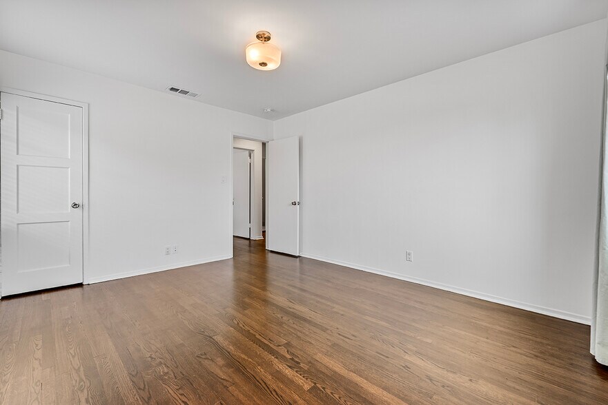 Building Photo - 4762 Imlay Ave