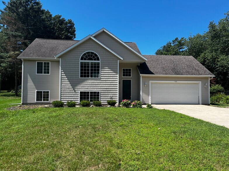 Building Photo - 788 Graafschap Rd