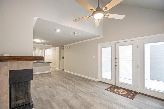 Building Photo - 2428 Forest Brook Ln