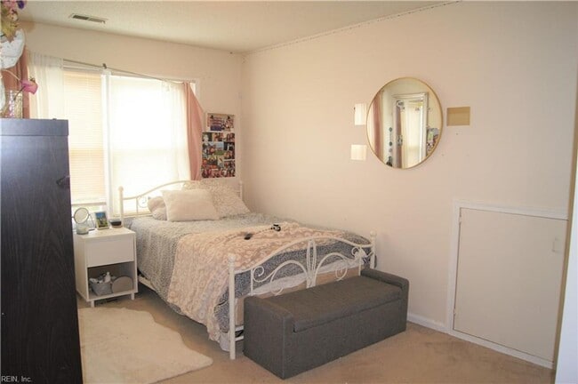 Building Photo - Carney Park