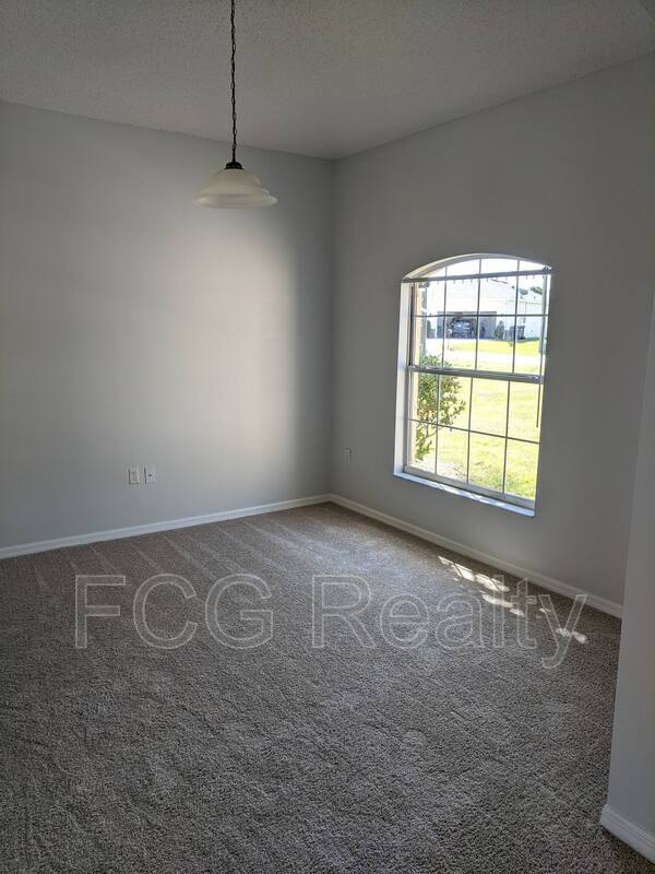 Building Photo - 509 Big Black Way