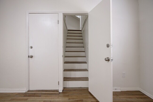 Building Photo - 821 NW 48th St