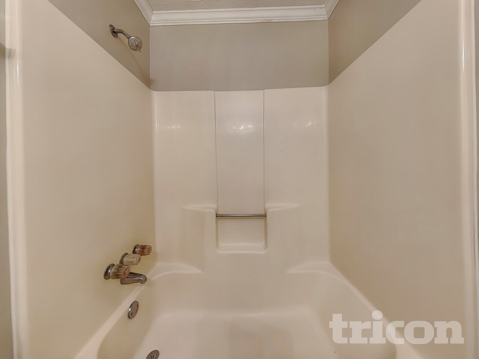 Building Photo - 4684 Woodglen Ct