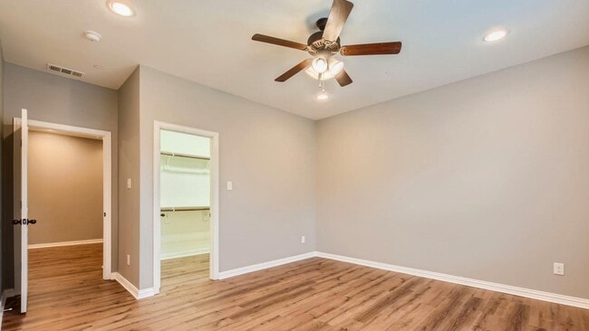 Building Photo - Modern 4-Bedroom Sanctuary in a Sought-After Location