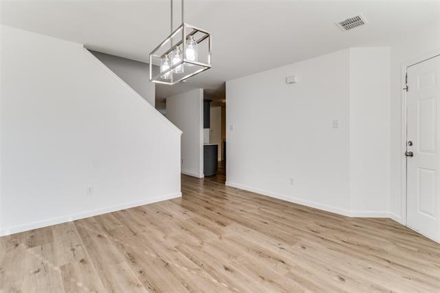Building Photo - 1808 Southridge Ln