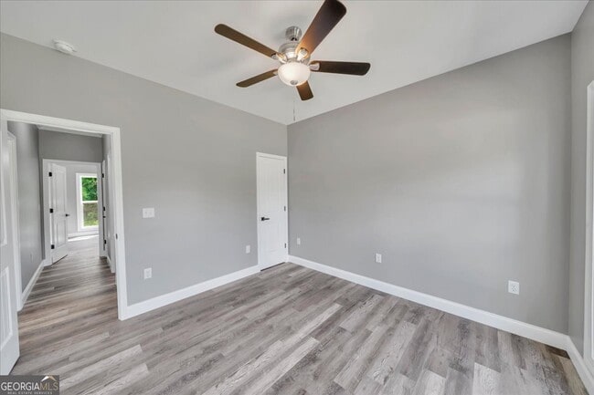 Building Photo - 110 Ryan St