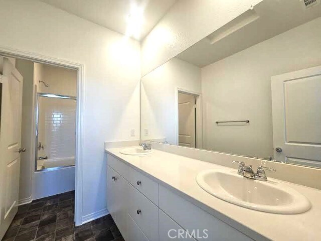 Building Photo - 16030 Lasselle St