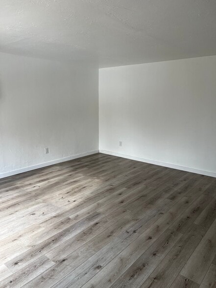 Building Photo - 6099 WI-42