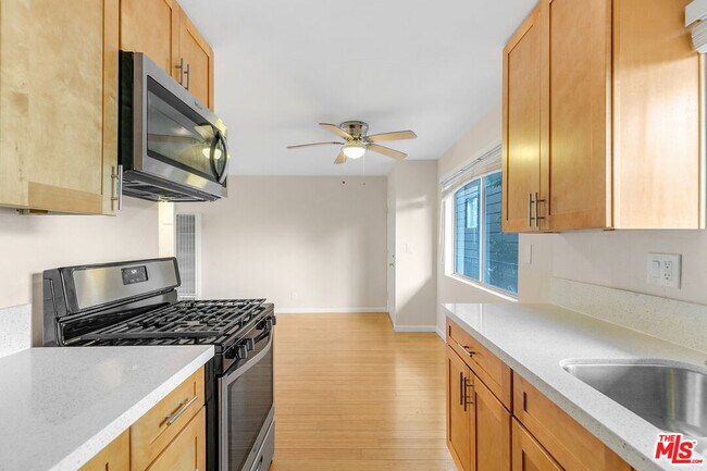Building Photo - 2628 6th St