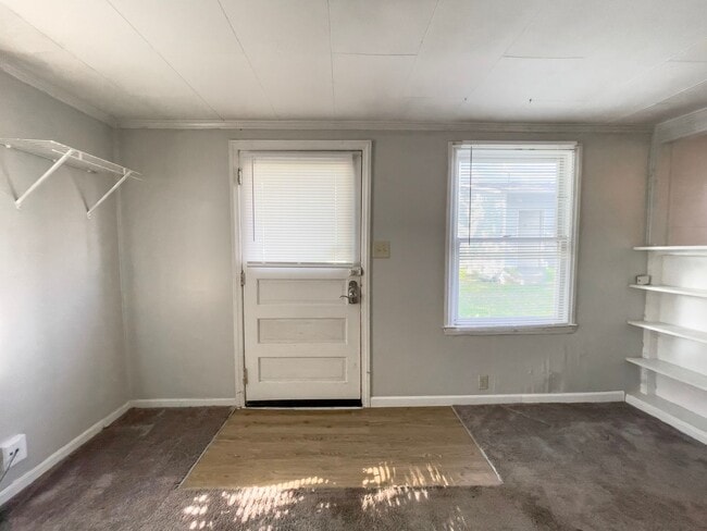 Building Photo - 1507 W Jackson St