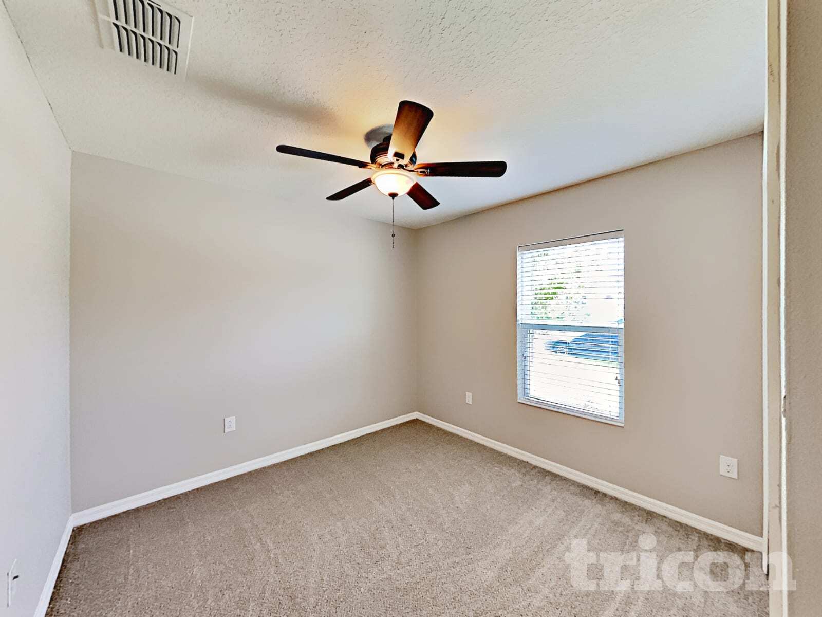 Building Photo - 10614 Massimo Dr