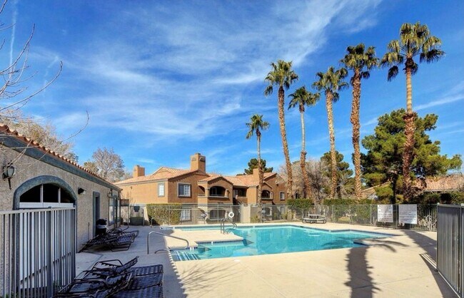 Building Photo - Beautiful Condo for Rent and Sale