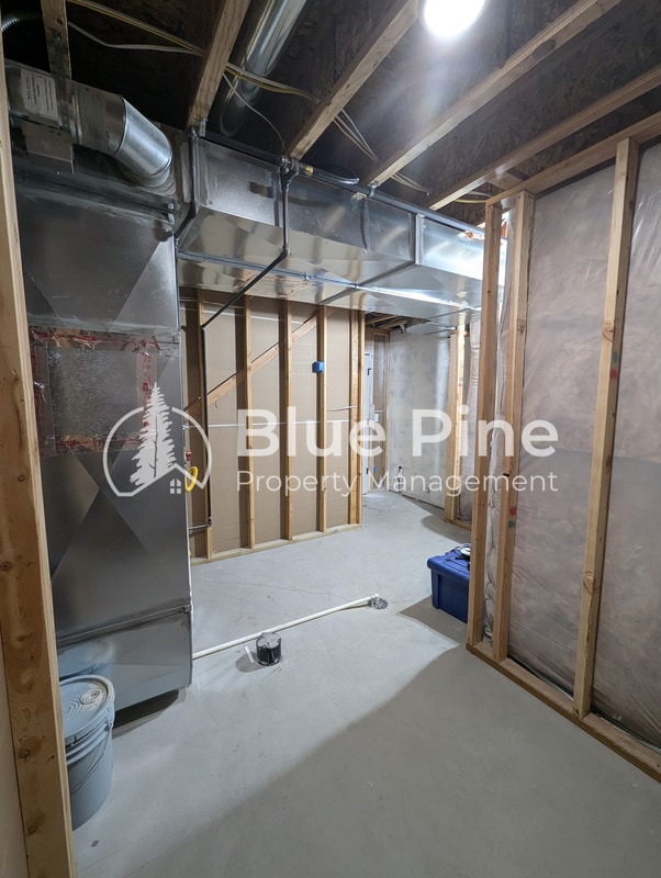 Building Photo - 4232 Athlen Wy