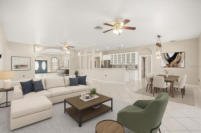 Building Photo - 13848 Vista Del Lago Blvd