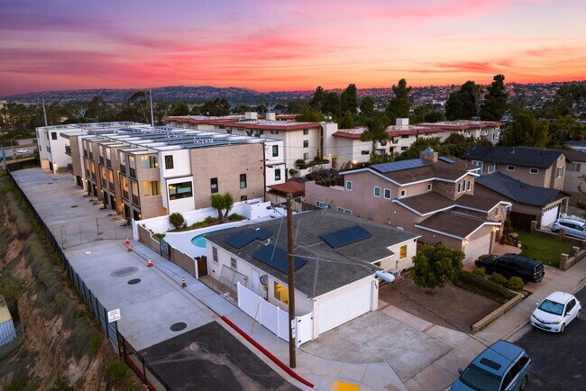 Building Photo - 1404 Lieta St