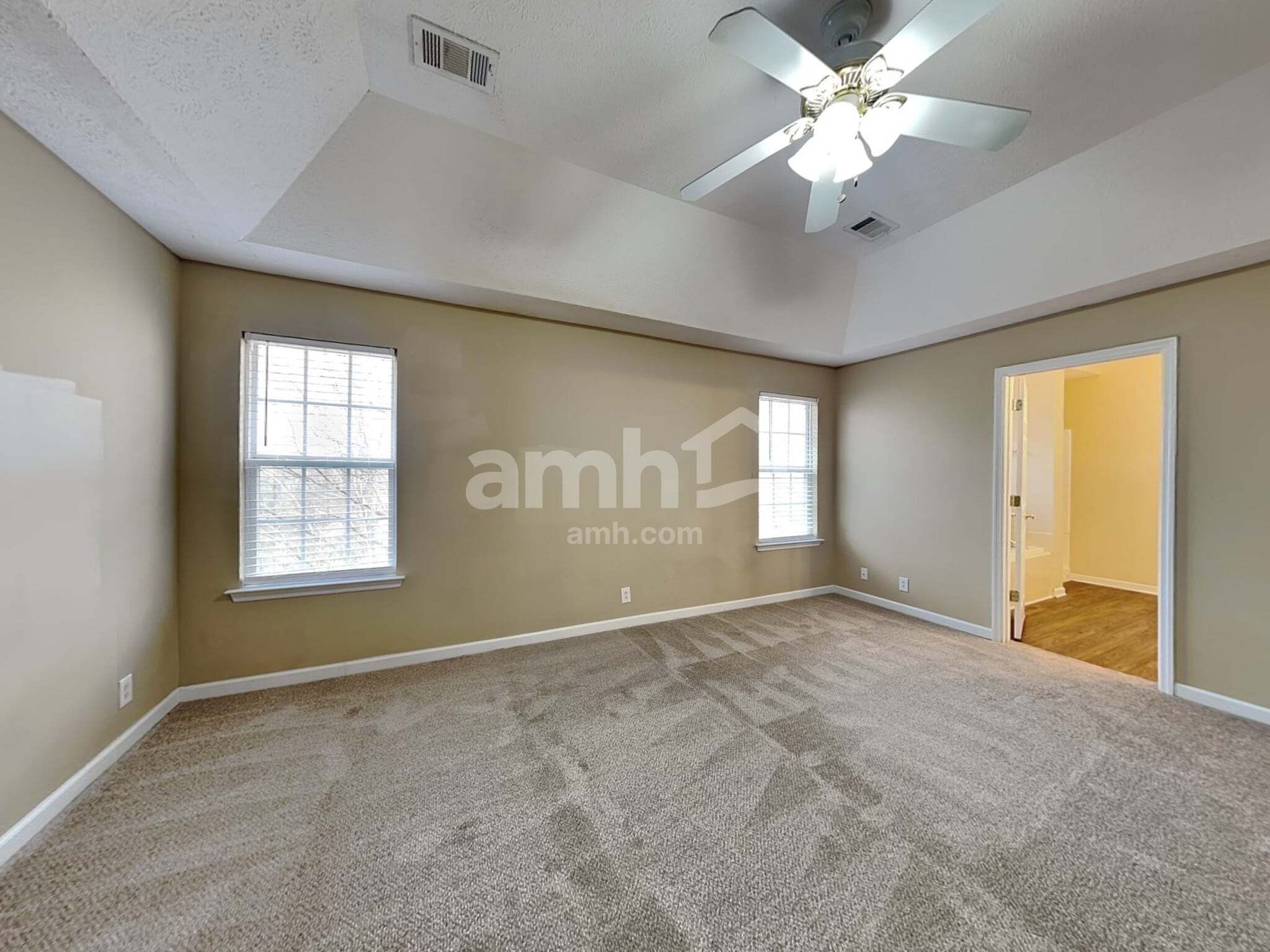 Building Photo - 5224 Ridgefalls Way