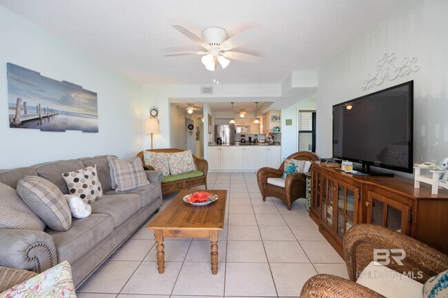 Building Photo - 1516 Sandpiper Ln