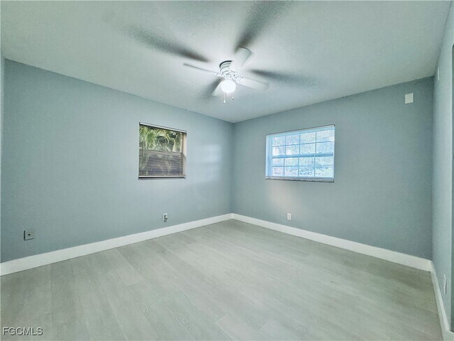 Building Photo - 13926 Matanzas Dr