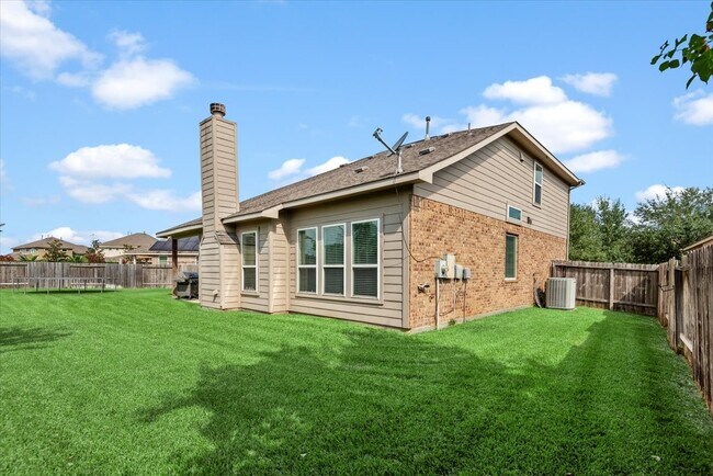 Building Photo - 32027 Steven Springs Dr