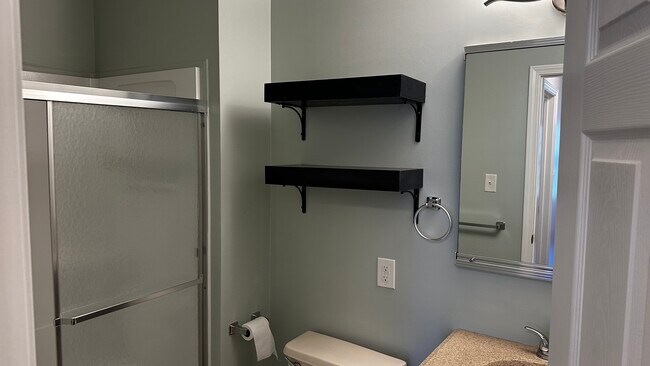 Building Photo - 350 Tavistock