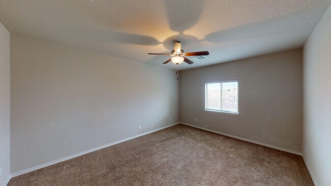 Building Photo - 7805 Enchanted Cir Dr