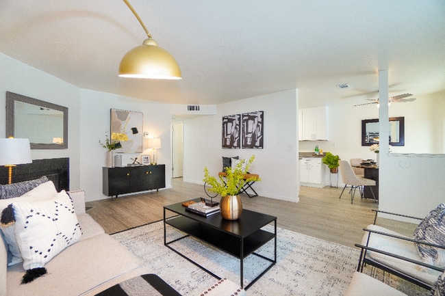 Building Photo - 581 Giuffrida Ave