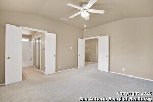 Building Photo - 9414 Gillcross Way
