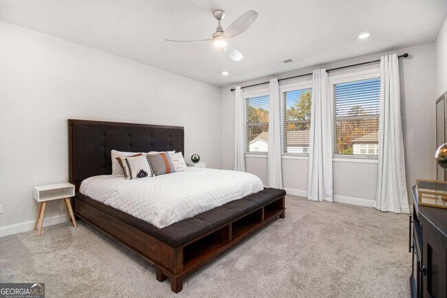 Building Photo - 603 Skye Ct